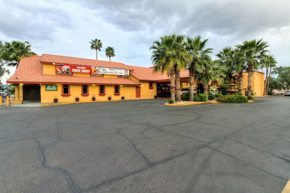 Quality Inn & Suites Goodyear - Phoenix West Exterior foto