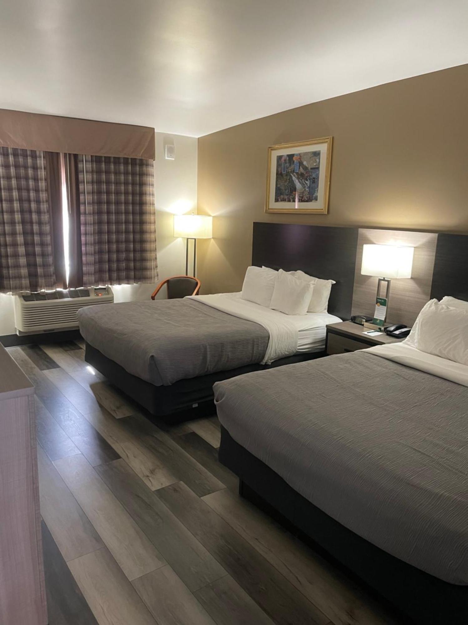 Quality Inn & Suites Goodyear - Phoenix West Exterior foto