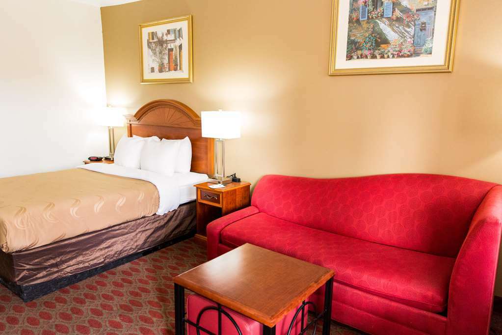 Quality Inn & Suites Goodyear - Phoenix West Habitación foto